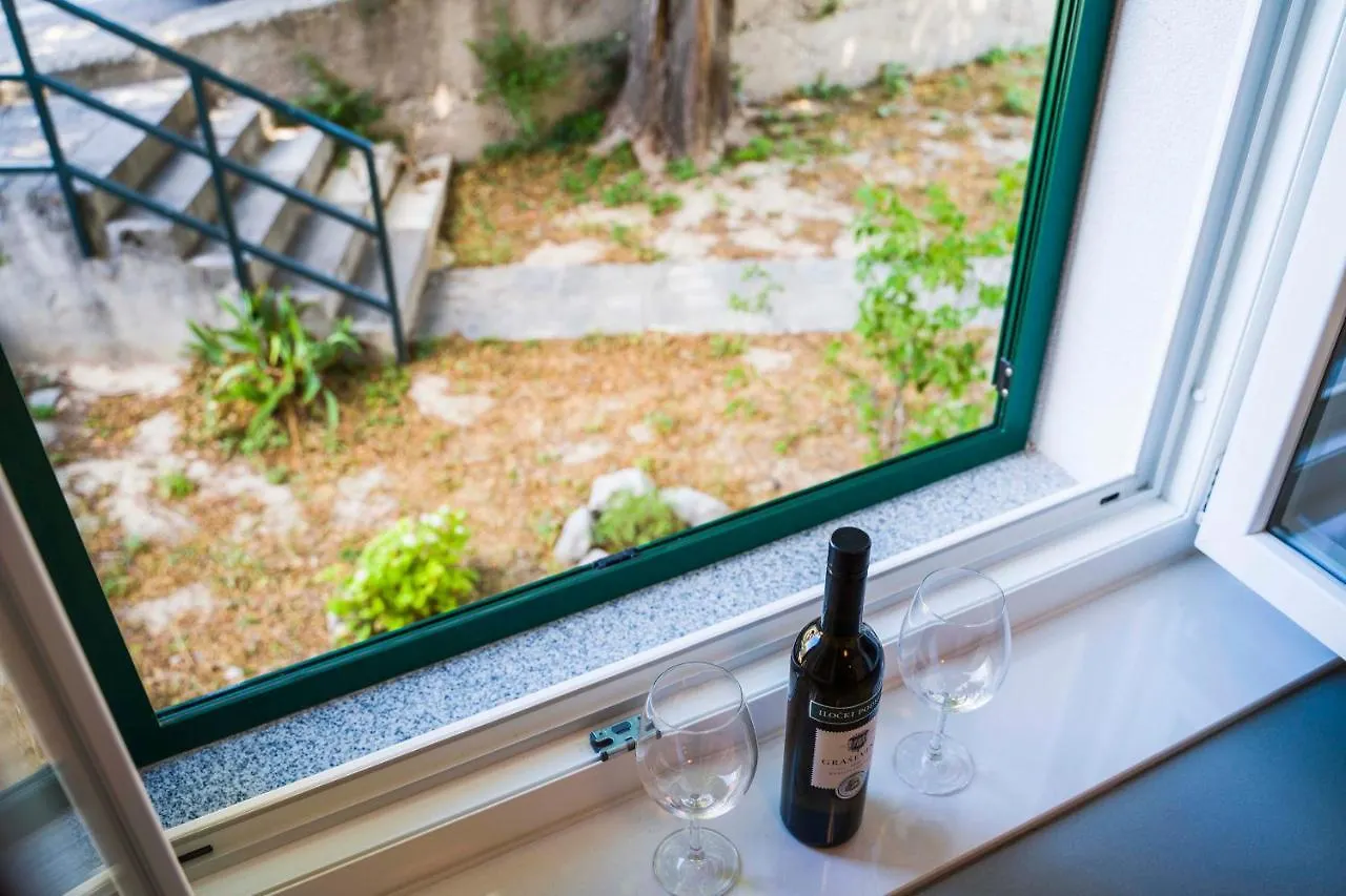 Bonnie & Clyde Apartment Split Croatia