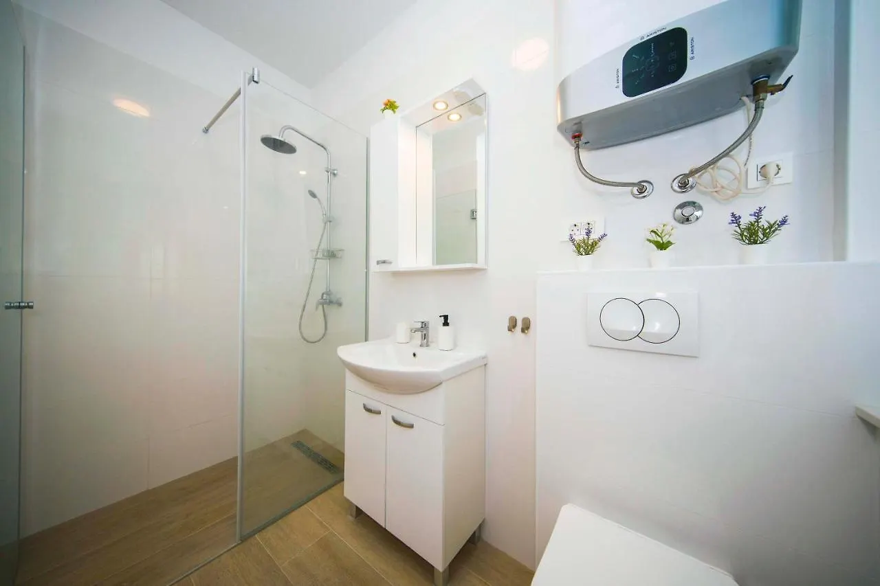 Bonnie & Clyde Apartment Split Croatia